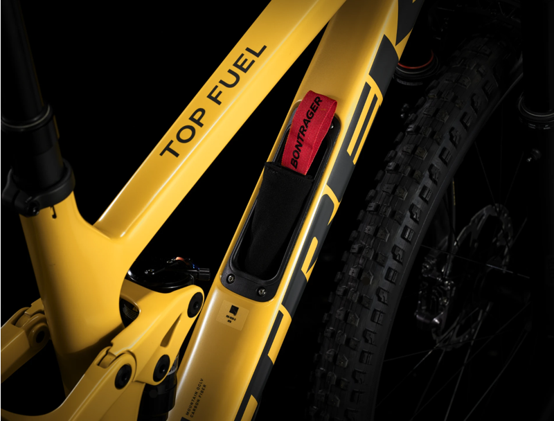 Trek Top Fuel 9.8 XT Full Suspension Mountain Bike 2023 in Baja Yellow-2